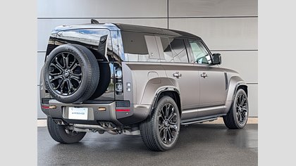 Defender 110 6