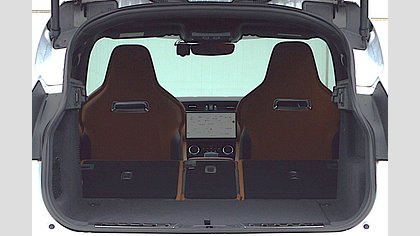 F-Pace 39