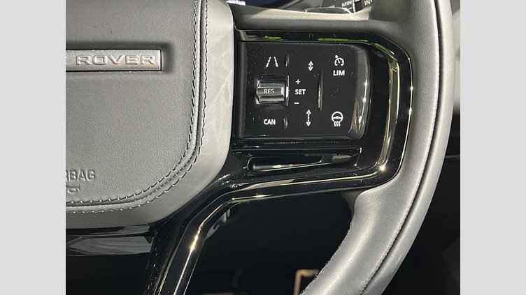 2025 認定中古車 Land Rover Range Rover Sport オストゥーニパールホワイト D300マイルドハイブリッド スタンダードホイールベース Dynamic SE