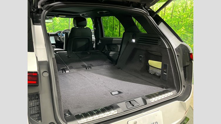 2025 認定中古車 Land Rover Range Rover Sport オストゥーニパールホワイト D300マイルドハイブリッド スタンダードホイールベース Dynamic SE