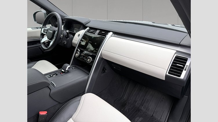 2024 Approved Land Rover Discovery Charente Grey D250 Diesel MHEV STANDARD WHEELBASE DYNAMIC SE