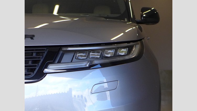 2023 認定中古車 Land Rover Range Rover Sport アイガーグレイ 3.0リッター6気筒300PSターボチャージドディーゼルMHEV（オートマチック） DYNAMIC SE　（D300）