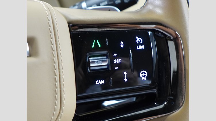 2023 認定中古車 Land Rover Range Rover Sport アイガーグレイ 3.0リッター6気筒300PSターボチャージドディーゼルMHEV（オートマチック） DYNAMIC SE　（D300）
