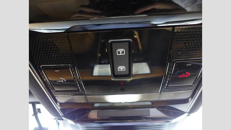 2023 認定中古車 Land Rover Range Rover Sport アイガーグレイ 3.0リッター6気筒300PSターボチャージドディーゼルMHEV（オートマチック） DYNAMIC SE　（D300）
