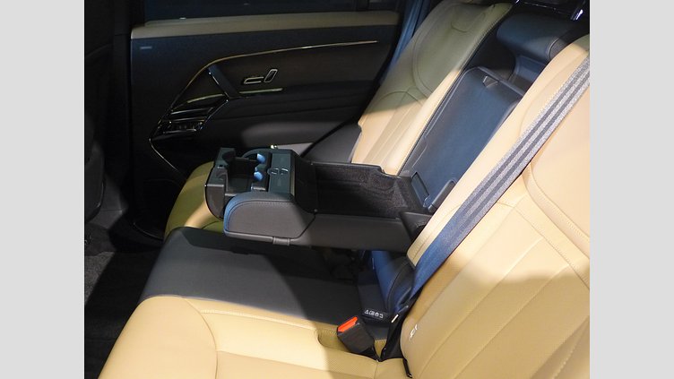 2023 認定中古車 Land Rover Range Rover Sport アイガーグレイ 3.0リッター6気筒300PSターボチャージドディーゼルMHEV（オートマチック） DYNAMIC SE　（D300）