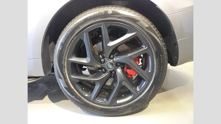 2023 認定中古車 Land Rover Range Rover Sport アイガーグレイ 3.0リッター6気筒300PSターボチャージドディーゼルMHEV（オートマチック） DYNAMIC SE　（D300）