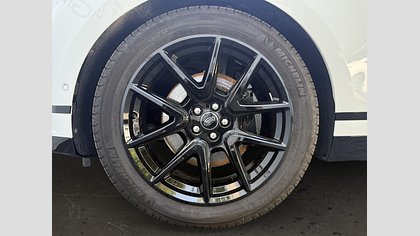 Range Rover Velar 8