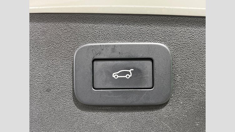 2022 認定中古車 Jaguar E-Pace フジホワイト P250 AWD（オートマチック） R-DYNAMIC SE