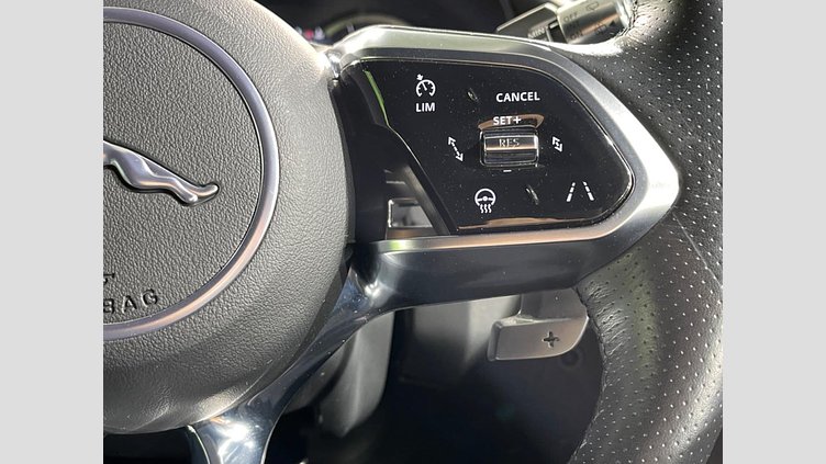 2022 認定中古車 Jaguar E-Pace フジホワイト P250 AWD（オートマチック） R-DYNAMIC SE