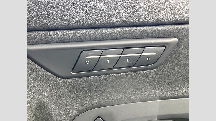 2022 認定中古車 Jaguar E-Pace フジホワイト P250 AWD（オートマチック） R-DYNAMIC SE