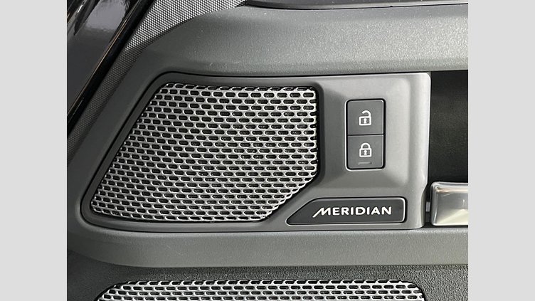 2023 認定中古車 Land Rover Defender 110 Santorini Black 3.0 litre i6D​ X-DYNAMIC HSE