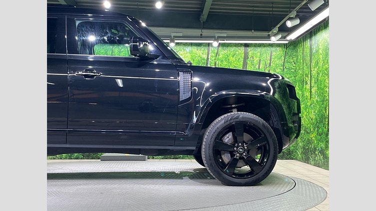2023 認定中古車 Land Rover Defender 110 Santorini Black 3.0 litre i6D​ X-DYNAMIC HSE