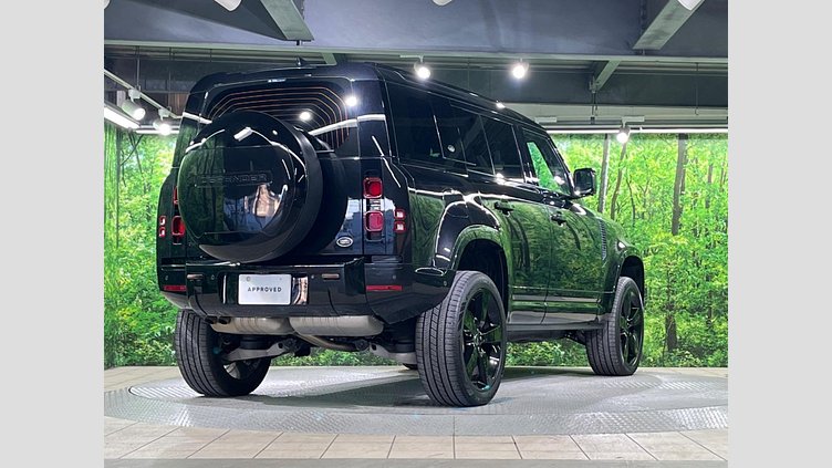 2023 認定中古車 Land Rover Defender 110 Santorini Black 3.0 litre i6D​ X-DYNAMIC HSE