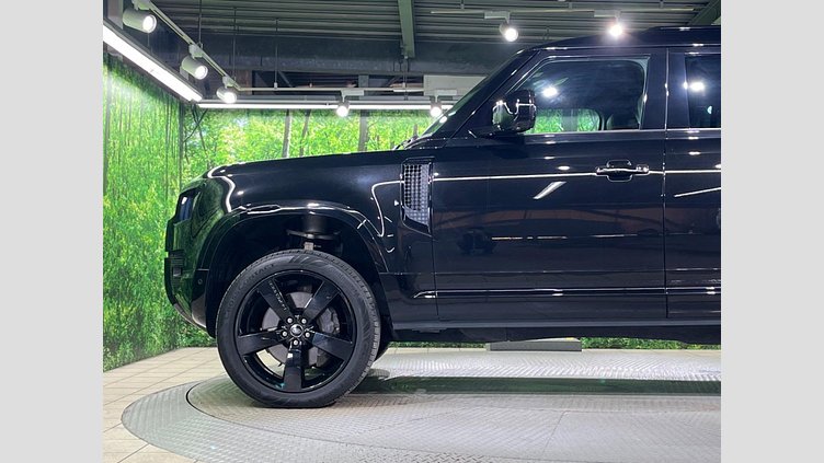 2023 認定中古車 Land Rover Defender 110 Santorini Black 3.0 litre i6D​ X-DYNAMIC HSE