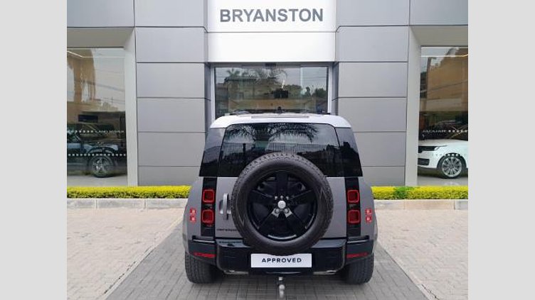 2024 Approved Land Rover Defender 110 Eiger Grey AUTOMATIC
 SE