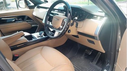 Range Rover 21