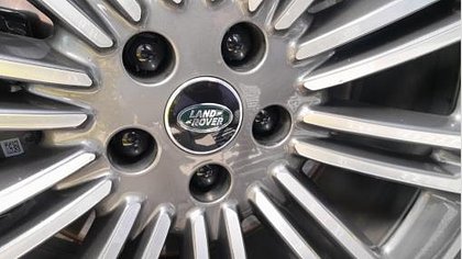 Range Rover 19
