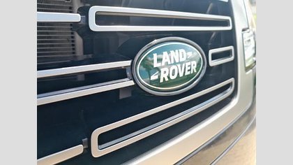 Range Rover 10