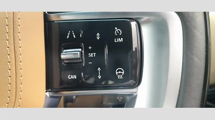 Range Rover 22