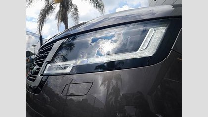 Range Rover 23