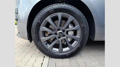 Range Rover Sport 7