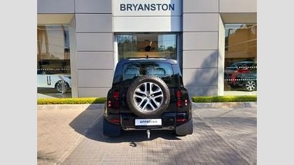 Defender 110 7