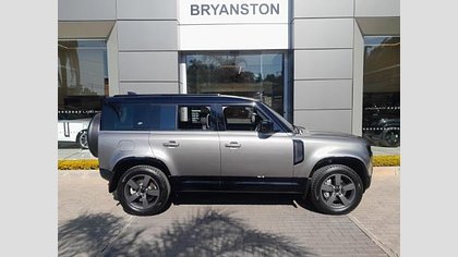 Defender 110 4