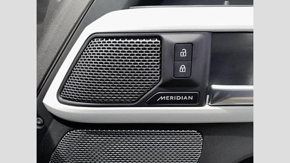 Defender 110 1
