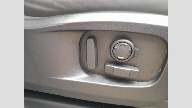 2024 Approved Land Rover Defender 110 Silicon Silver AUTOMATIC D300 X DYNAMIC HSE