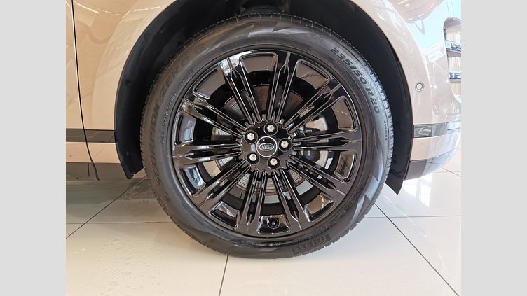 2024 認定中古車 Land Rover Range Rover Evoque コリンシアンブロンズ P250（ガソリン） Standard Wheelbase DYNAMIC HSE