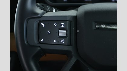 Defender 110 23