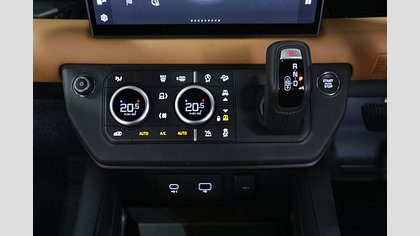 Defender 110 32