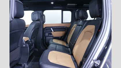 Defender 110 5