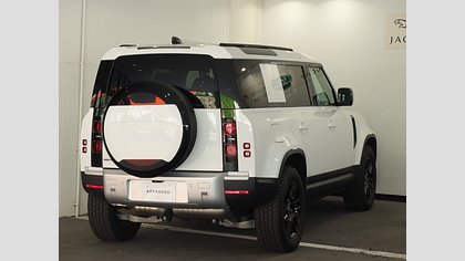 Defender 110 31