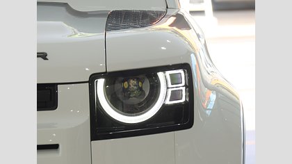 Defender 110 33
