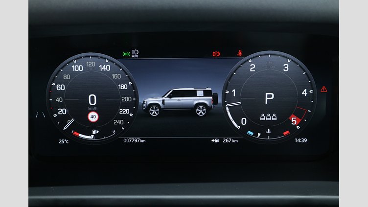 2025 認定中古車 Land Rover Defender 110 フジホワイト D350 ディーゼルマイルドハイブリッド S