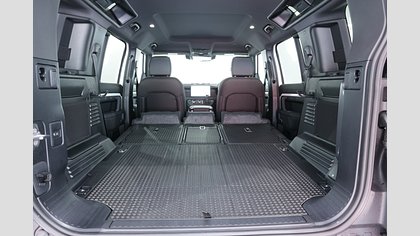 Defender 110 14