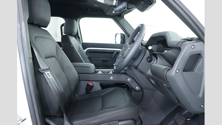2025 認定中古車 Land Rover Defender 110 フジホワイト D350 ディーゼルマイルドハイブリッド S