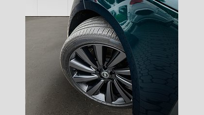 Range Rover 7