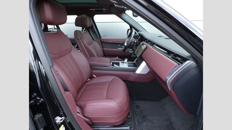 2026 Вживаний Land Rover Range Rover Santorini Black 3.0 litre i6D​  AUTOBIOGRAPHY SWB