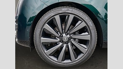 Range Rover 5