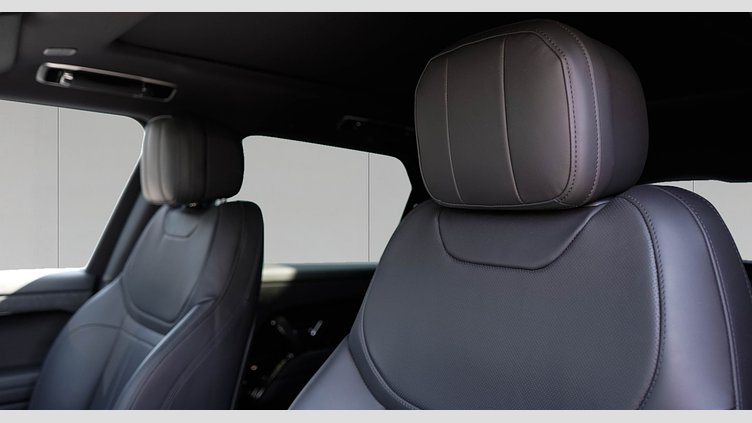 2025 Approved Land Rover Range Rover Sport Niebieski Varesine Blue D300 Diesel MHEV Standard Wheelbase Dynamic SE