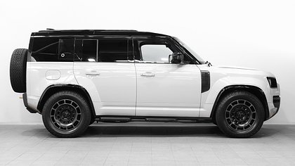 Defender OCTA 4