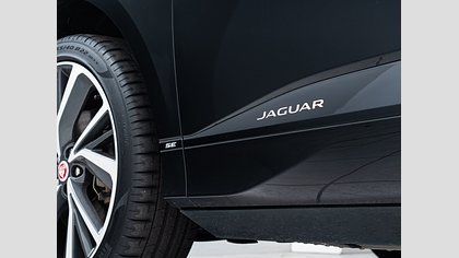 I-Pace 9
