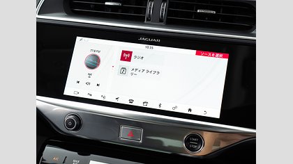 I-Pace 13
