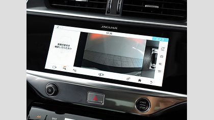 I-Pace 14