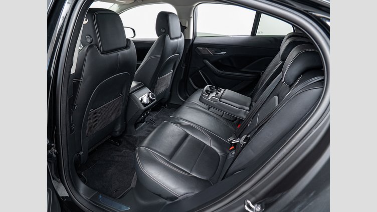 2019 認定中古車 Jaguar I-Pace サントリーニブラック EV400 SE　エアサスペンション
