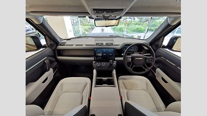Defender 110 3