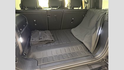 Defender 110 21