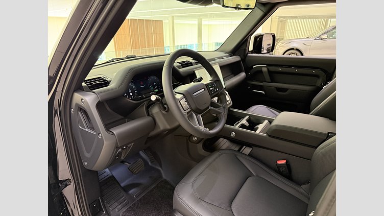 2026 Ny Land Rover Defender 110 Santorini Black Bensin Laddhybrid X-Dynamic SE